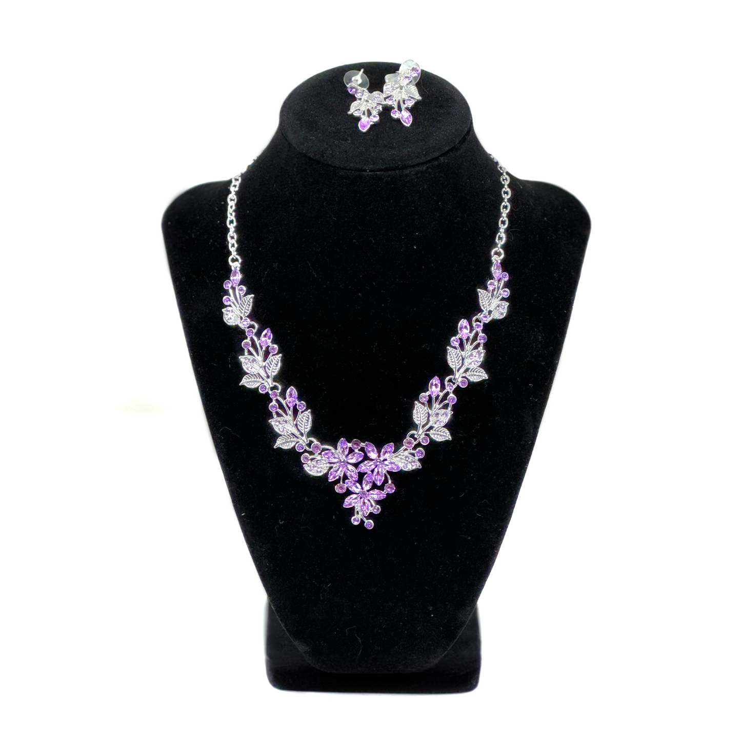 BEAUTIFUL DIAMOND, LAVENDER NECKLACE